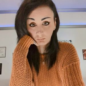 Meet your Posher, Deanna